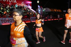 BIB: 29141, 26987, 121
                            <button type="button" onclick="openModal(23059954)" class="btn btn-primary btn-sm float-right btn-popup" data-toggle="modal" data-target=".modal-high-quality">
                        <i class="fas fa-shopping-cart"></i> Add to Cart
                    </button>
                                            <button type="button" onclick="isThisMe(23059954, true)" class="btn btn-success btn-sm float-right btn-popup btn-isme hidden" data-toggle="tooltip" data-placement="bottom" title="นี่คือรูปของคุณใช่ไหม คลิกที่นี่เพื่อเอาเข้าอัลบั้ม">
                        <i class="fas fa-plus"></i> Add to album
                    </button>
                    <button type="button" onclick="isThisMe(23059954, false)" class="btn btn-warning btn-sm float-right btn-popup btn-isnotme hidden">
                        <i class="fas fa-ban"></i> Remove from album
                    </button>
